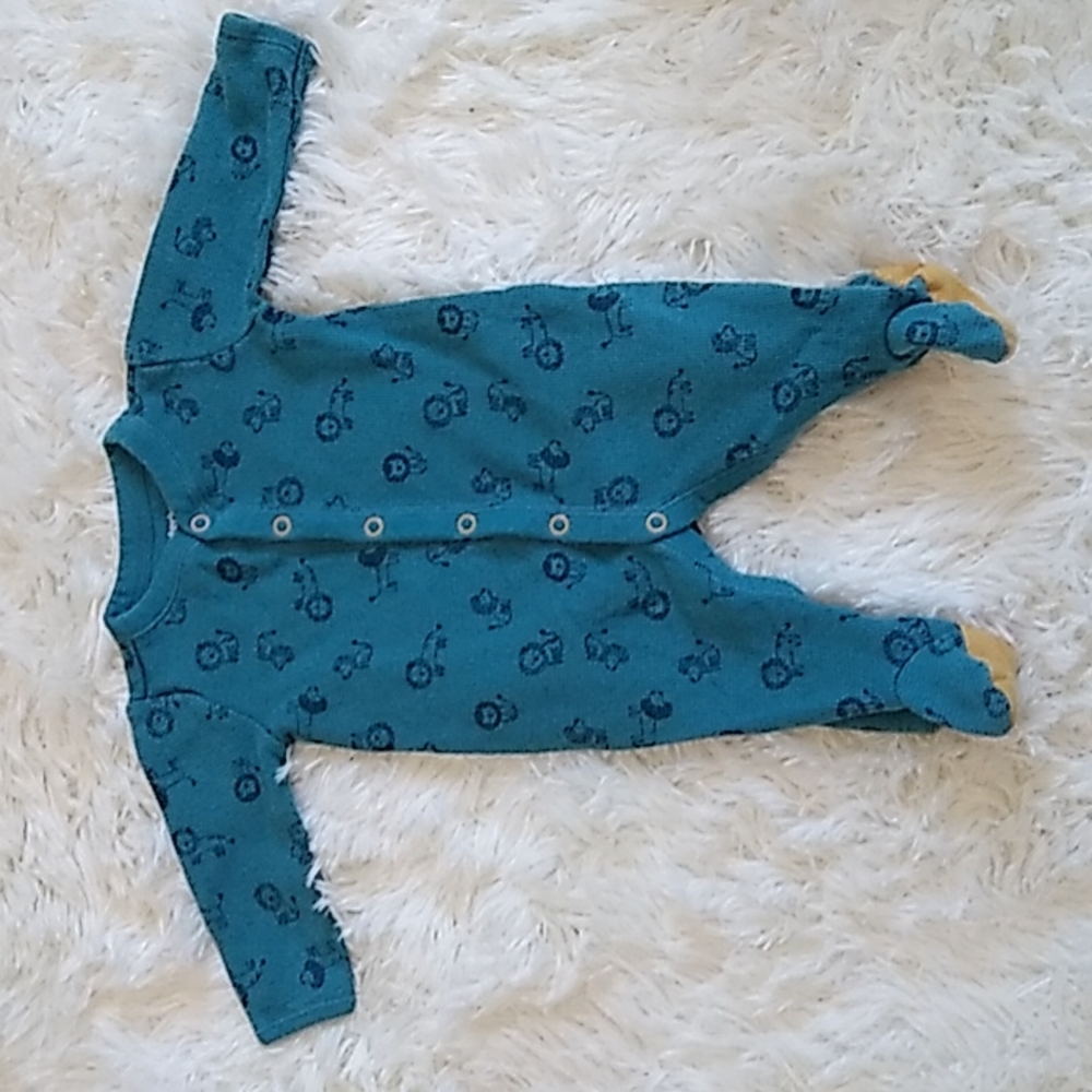 Carter's lion baby pajamas